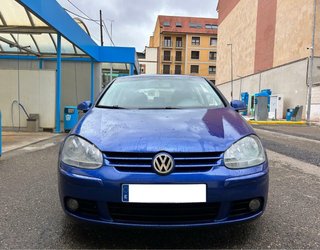 Volkswagen Golf 2004