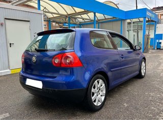 Volkswagen Golf 2004