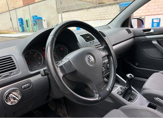 Volkswagen Golf 2004