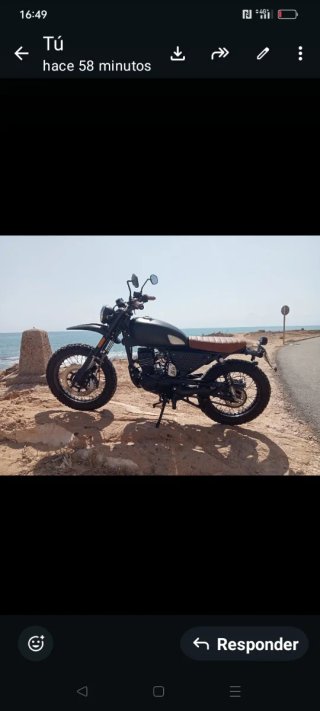 Scrambler 125cc Enduro Moto Negra y Marrón