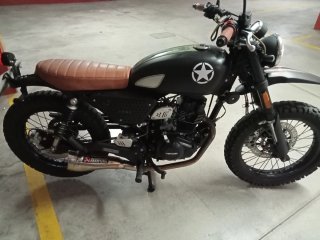 Scrambler 125cc Enduro Moto Negra y Marrón