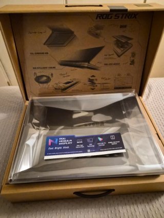 ASUS ROG Strix G18 (Nvidia 5070)