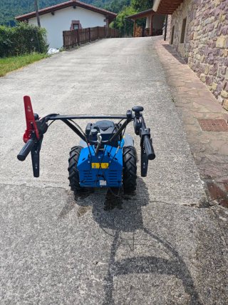Desbrozadora autopropulsada Yamaha