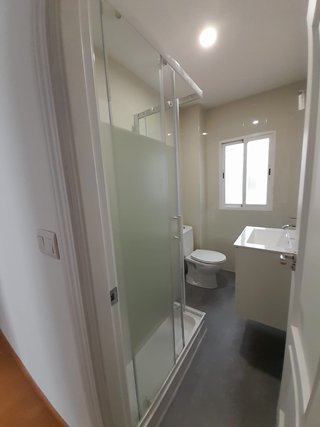 PISO DE 3 HABITACIONES PARA ESTUDIANTES