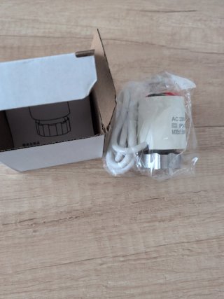 Cabezal suelo radiante AC 230V IP54 NC