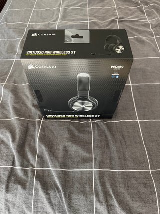 Corsair Virtuoso RGB Wireless XT Auriculares