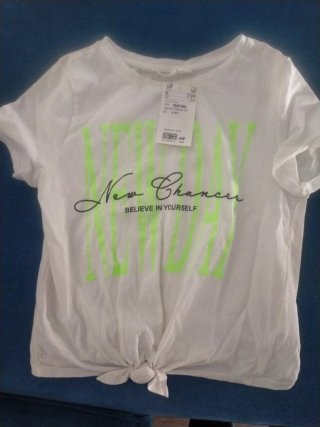 Camiseta H&M Blanca New Chances