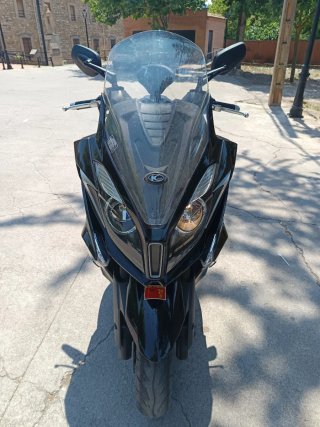 Moto Scooter Maxiscooter 125cc Negra Automática