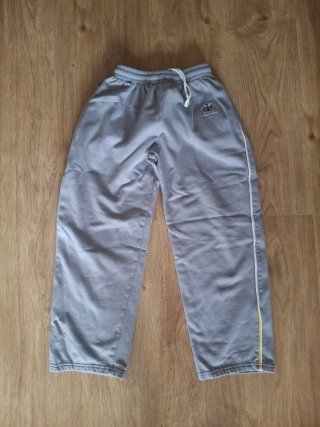 Pantalón chándal Regina Carmeli talla 8