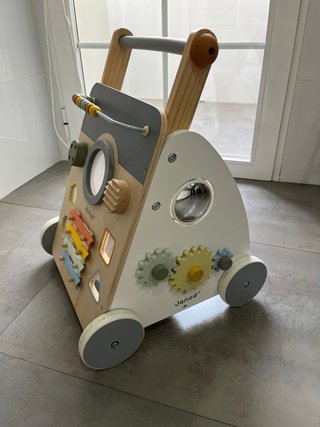 Andador Janod madera para niños