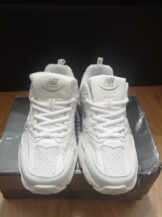 Zapatillas N. Balance 530 Plata y Blanco