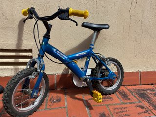 Bicicleta infantil azul LAZER