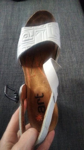 Sandalias Art blancas y marrones