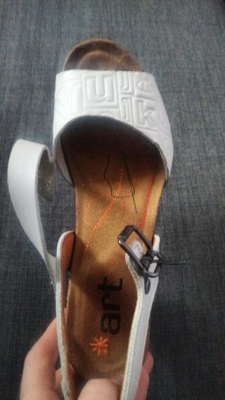 Sandalias Art blancas y marrones