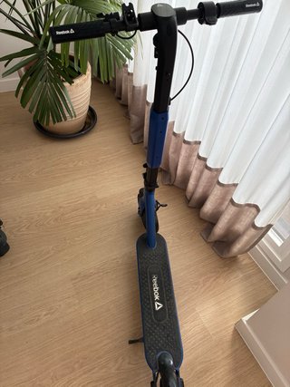 Patinete Eléctrico Reebok Azul