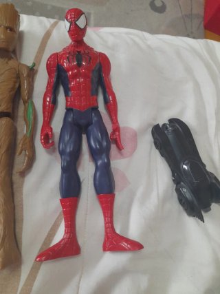 Conjunto Muñecos Superhéroes Marvel DC