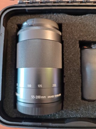 Canon EOS M50 + Objetivos y Accesorios