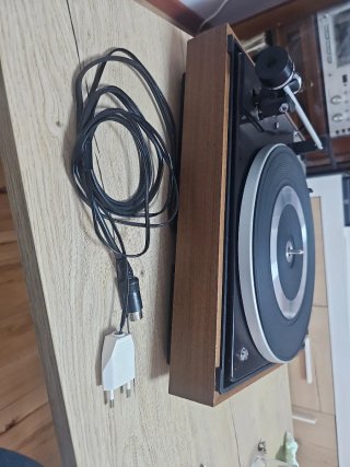 Tocadiscos Dual 1225