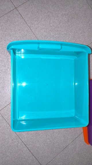 Cajonera de plástico apilable seminueva