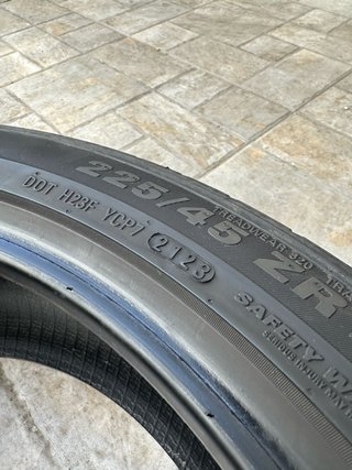 Neumáticos 225/45 R19 KUMHO