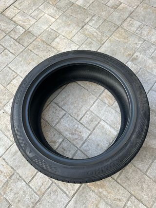 Neumáticos 225/45 R19 KUMHO