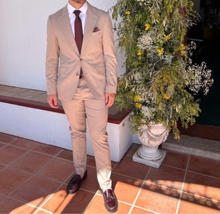 Traje de chaqueta beige