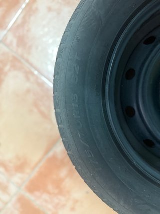 Dos llantas/neumático Hankook 175/70 R13 82T Nueva