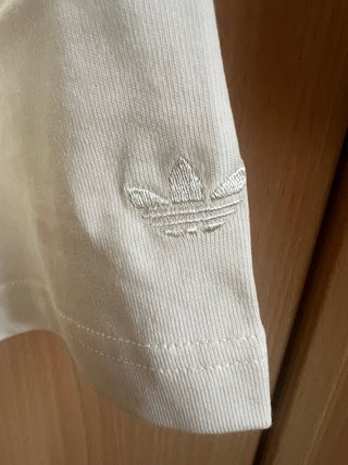Camiseta Adidas x Bad Bunny Barcelona Beige