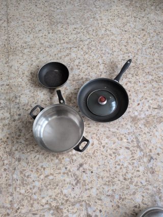 Set de 3 sartenes y cacerola