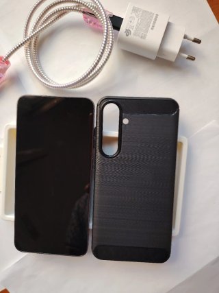 Samsung Galaxy S24+ 256GB 12GB RAM como nuevo