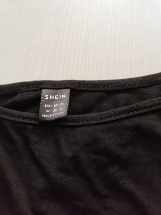 Camiseta tirantes SHEIN negra mujer