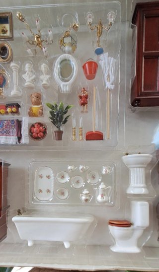 Scatola Casa delle Bambole - Arredamento Miniatura