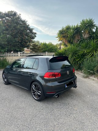 Volkswagen Golf GTI 2010