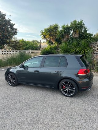 Volkswagen Golf GTI 2010