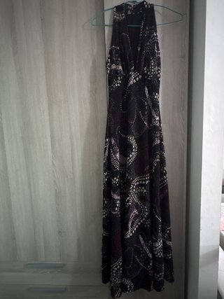 Vestido largo estampado negro y morado