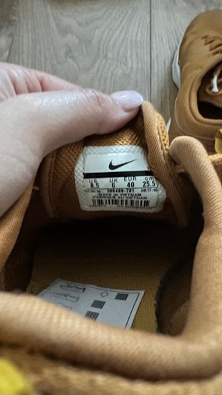 Nike Air Max Mostaza