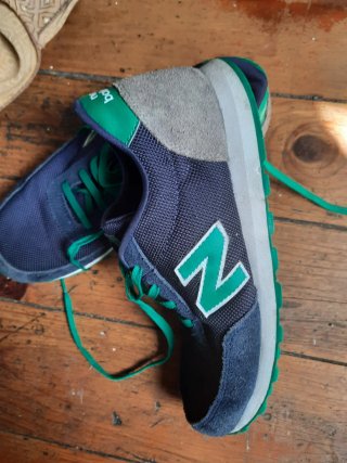 Zapatillas New Balance Azul y Verde Mujer