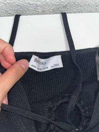 Body Bershka Negro Talla M sin mangas
