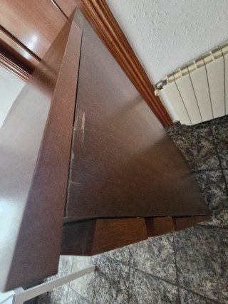 Cómoda MALM Madera Marrón.