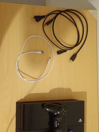 PS4 (PlayStation 4) Negra Muy Poco Uso