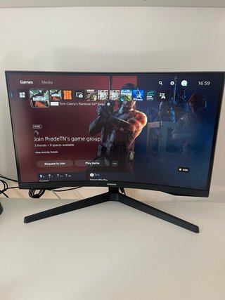 Samsung Odyssey G5 27 Curvo QHD 144Hz Gaming