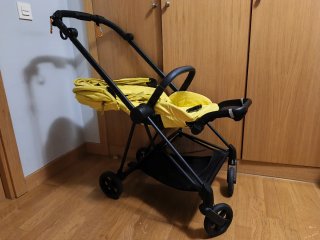Carrito Bebé Cybex Míos Amarillo