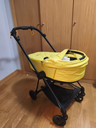 Carrito Bebé Cybex Míos Amarillo