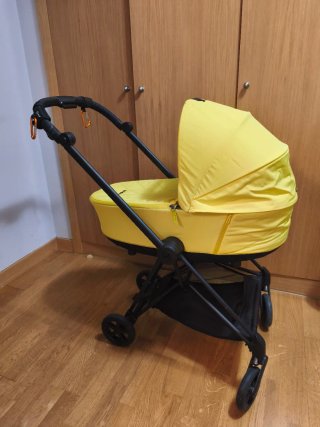 Carrito Bebé Cybex Míos Amarillo