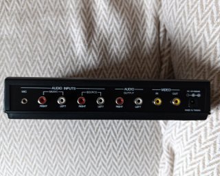 Mezclador Audio/Video Akiyama VMX-3800A