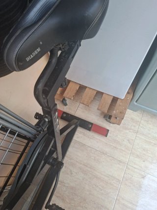 Bicicleta Estática Negra