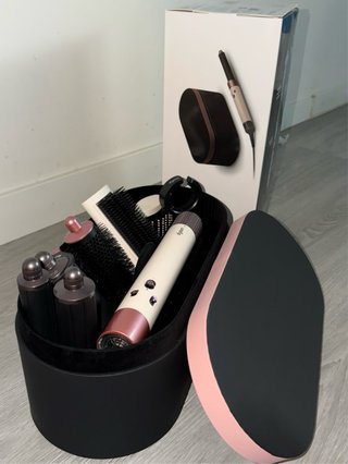 Dyson Airwrap Rosa y Blanco Completo