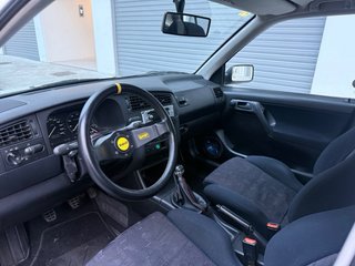 Volkswagen Golf 3 GTI