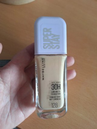 Base de maquillaje Maybelline Super Stay 30H