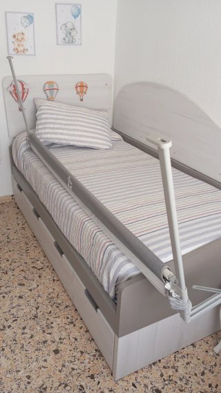 Barrera de cama para bebés de 196 cm largo